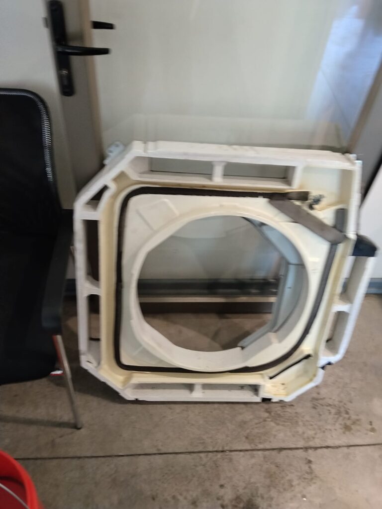 WhatsApp Image 2026-03-28 at 01.11.36